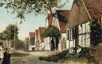 W-085-Wejście do wioski od strony cypla. Kartka z około 1910 roku.